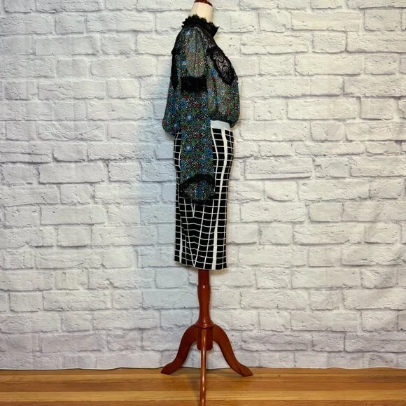 Anna Sui Black Floral Lace Top - Picture 7 of 7